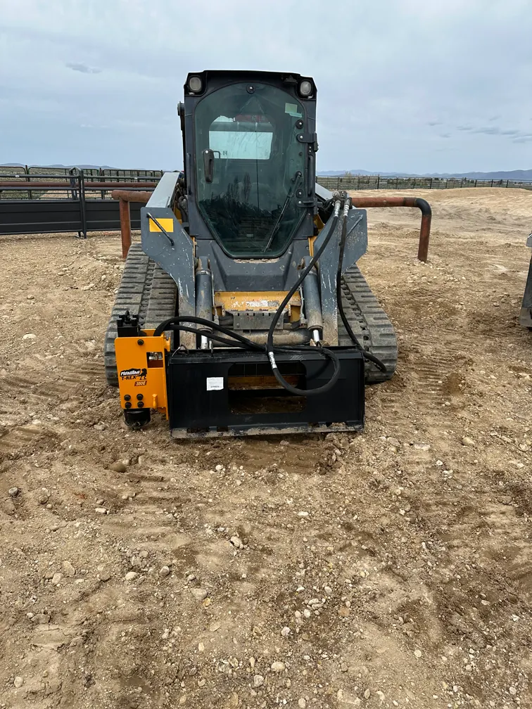 Hydraulic post pounder attachment from Weekend Warriors.